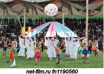 Открытие татарского национального праздника Сабантуй в городе Альметьевск.