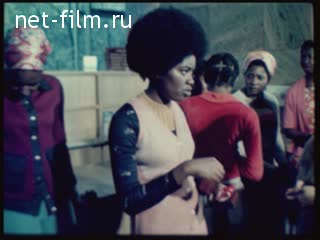 Фильм Девушки всей земли. (1975)
