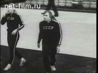 Newsreel Soviet Sport 1976 № 4 Towards the Olympics. Soviet Union - United States: two matches