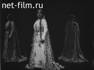 Footage The costumes of different ages. (1910 - 1919)