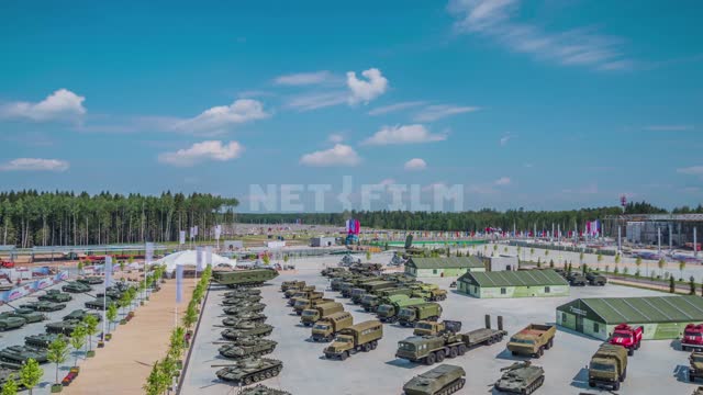 Exhibition of military equipment in the Park, Patriot. Russia
Timelapse
Armed...
