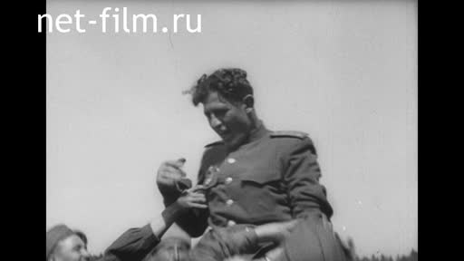 Footage Last day of the war. (1945)