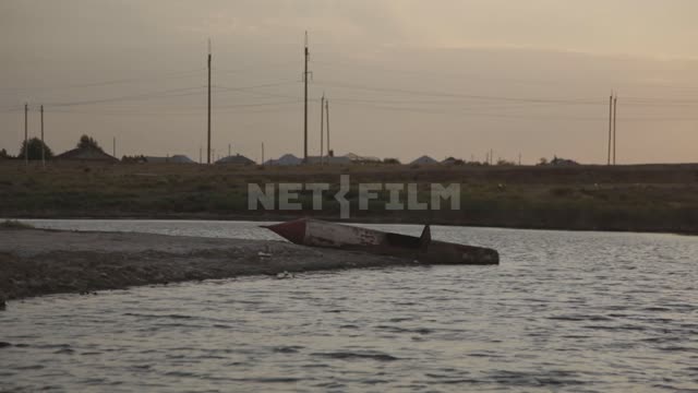 Сломанная горка в виде ракеты на заброшенном озере в Казахстане....