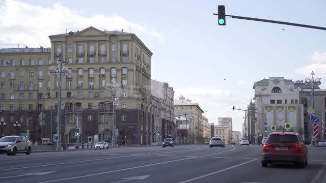 The center of Moscow during rush hour during quarantine.
Empty streets, few cars quarantine, virus,...