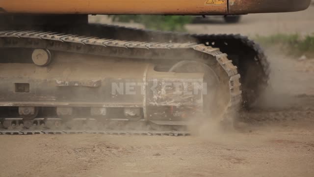 Excavator tracks Excavator, construction machinery, road machinery, road, dust