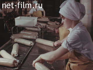 Фильм Автомат для формовки колбасных батонов. (1976)