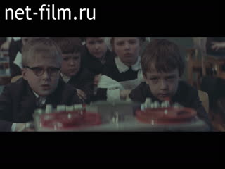 Film Leningrad hero city. (1975)