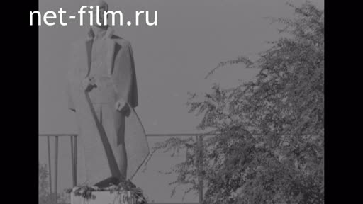 Сюжеты Открытие памятника Гани Муратбаеву в Кзыл-Орде. (1975)