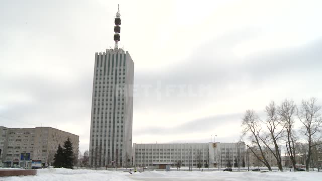 Central square of the city of Arkhangelsk, the tallest building on Lenin Square "Building of design...