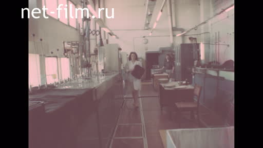 Footage Kazakhfilm, installation of a new machine in the PSC. (1975 - 1985)