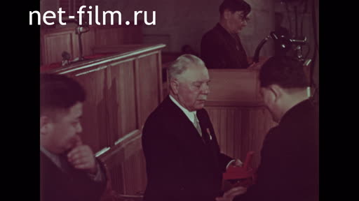Сюжеты Ворошилов К.Е. вручает награды. (1963)