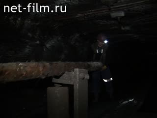 Footage Mine "Vorgashorskaja" - coal mining enterprise in paragraph Vorgashor (Vorkuta, Komi Republic). Full name of mine - OJSC "Mine Vorgashorskaja." The part of the company of "Vorkutaugol".. (2012)
