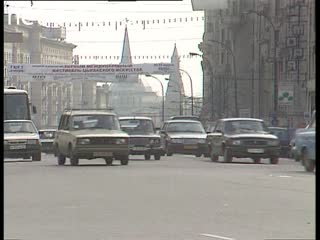 Сюжеты Москва осенью. (1990 - 1999)