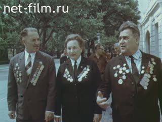 Фильм Вспоминая военную песню. (1975)