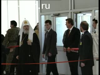 Footage Patriarch Alexy II at the exhibition "Gifts of Christ the Savior". (1995)