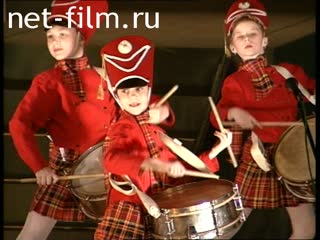 Footage Girls Ensemble of drummers.. (1996)