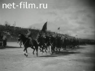 Footage Parade in honor of the 15th anniversary of the establishment of Soviet power in Crimea. (1935)