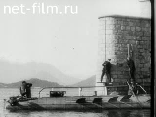 Сюжеты Учебный полет первого гидроплана. (1910 - 1919)