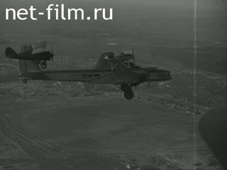 Footage The airplane "Maxim Gorky". (1935)