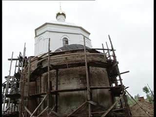 Footage History of the restoration of the temple residents of the Tver region. (2005)