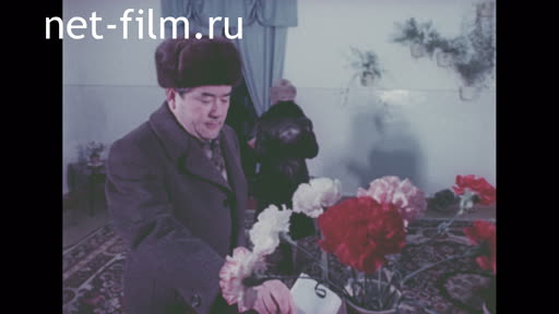 Footage Day of elections to the Supreme Soviet of the USSR in Alma-Ata. (1984)
