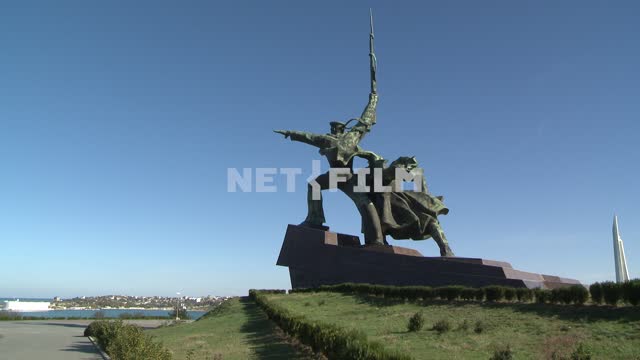 Памятник Солдату и Матросу на мысе Хрустальный....
